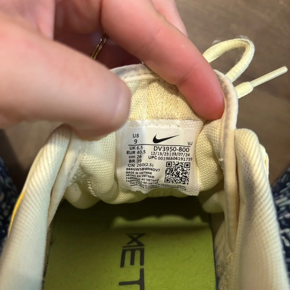 Nike Free Metcon 5 Citron Tint Volt Women's Workout Shoes - Picture 7 of 7